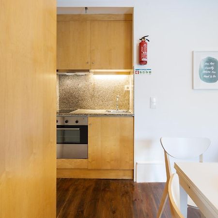 Host Wise - Modern Studios With Terrace - Walk Everywhere ポルト 部屋 写真