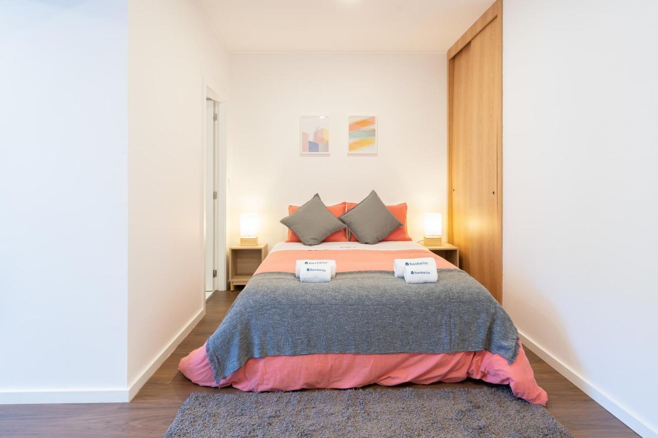 Host Wise - Modern Studios With Terrace - Walk Everywhere ポルト エクステリア 写真