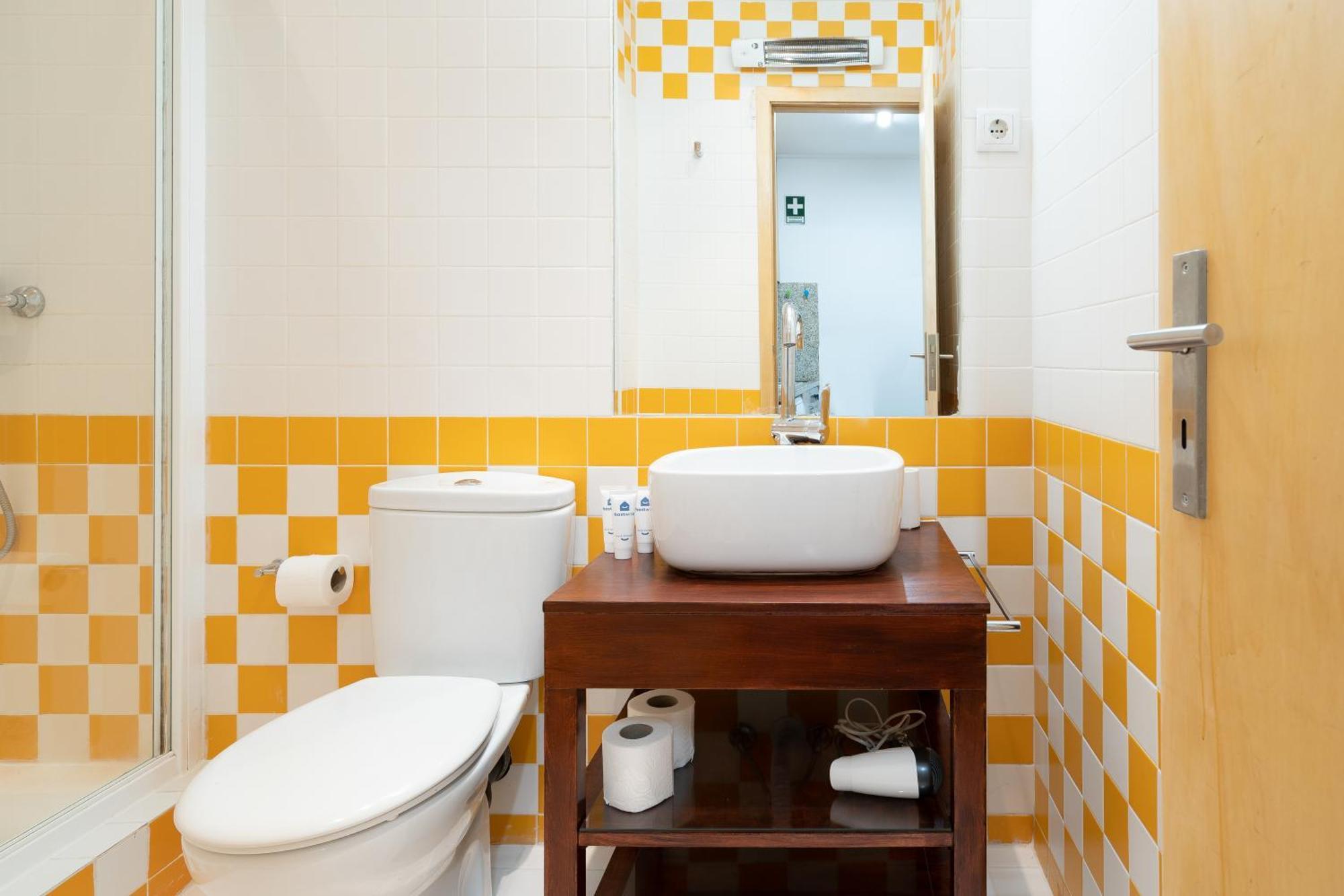 Host Wise - Modern Studios With Terrace - Walk Everywhere ポルト 部屋 写真