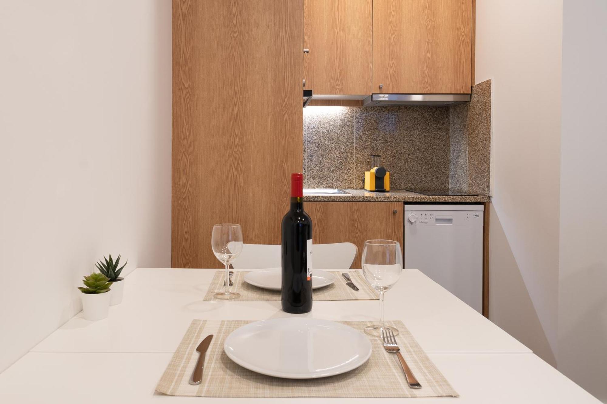 Host Wise - Modern Studios With Terrace - Walk Everywhere ポルト 部屋 写真