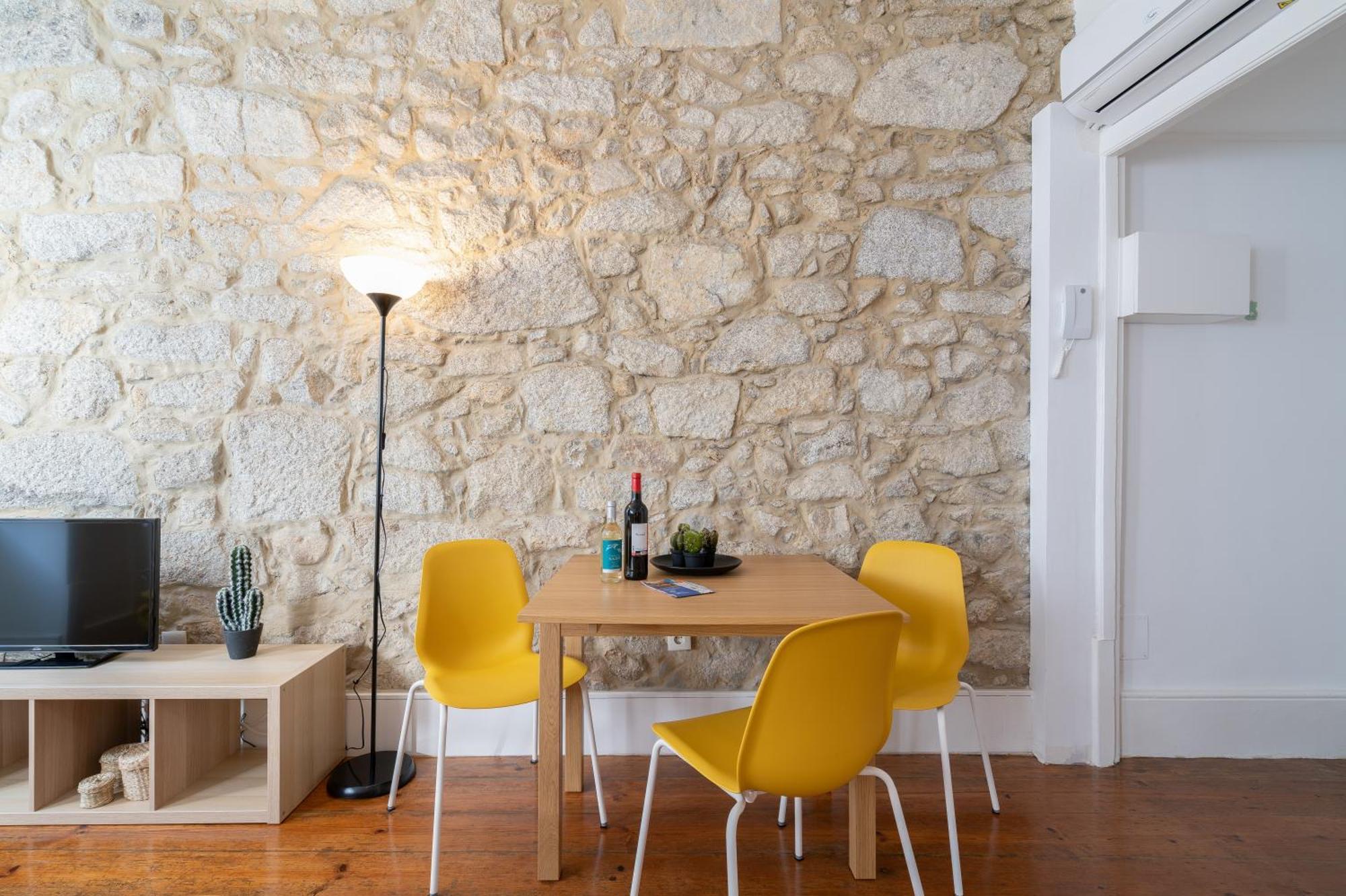 Host Wise - Modern Studios With Terrace - Walk Everywhere ポルト 部屋 写真