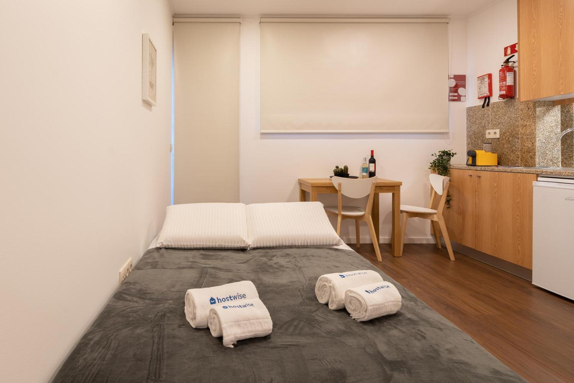 Host Wise - Modern Studios With Terrace - Walk Everywhere ポルト 部屋 写真